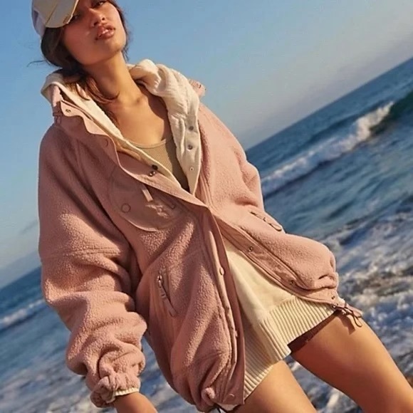 Free People Jackets & Blazers - Free People Hit The Slopes Fleece Jacket Large